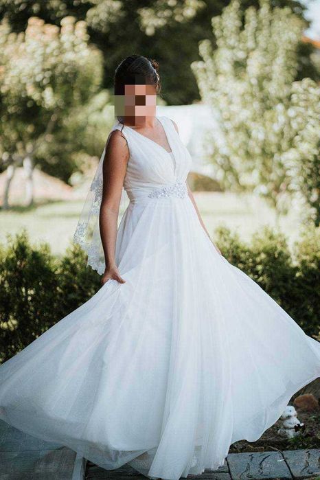 Сватбена рокля  и воал