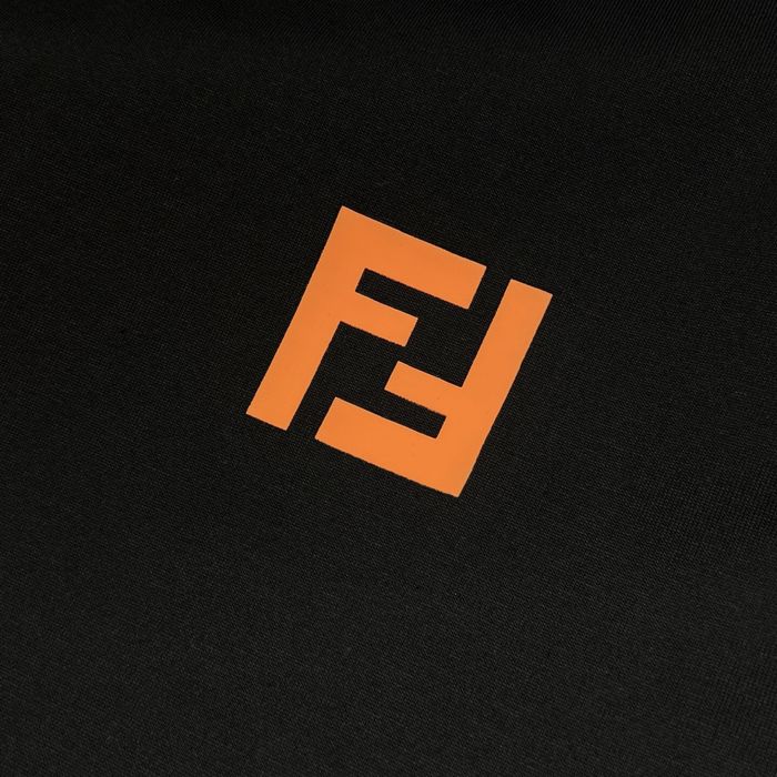 Tricou Fendi Original !