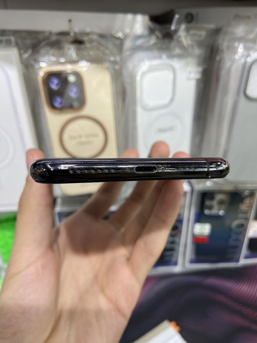 iPhone 11 Pro Max 64Gb ideal