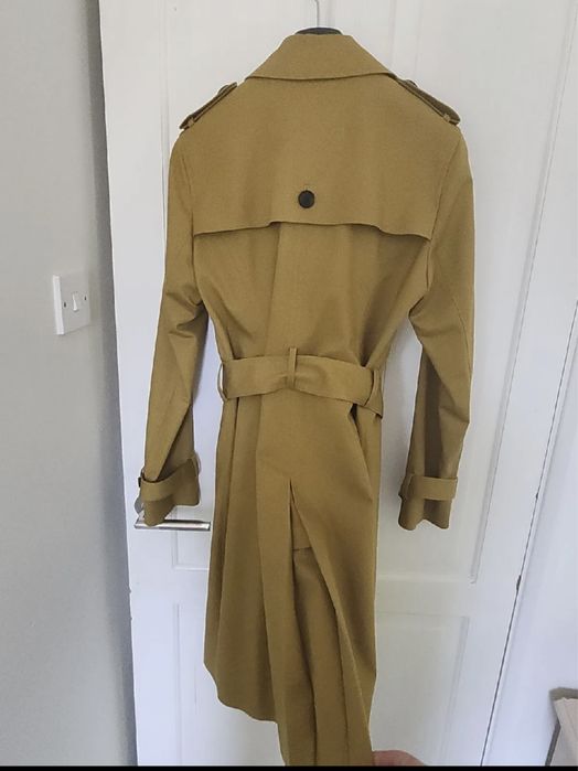 Trench nou Hobbs marimea M