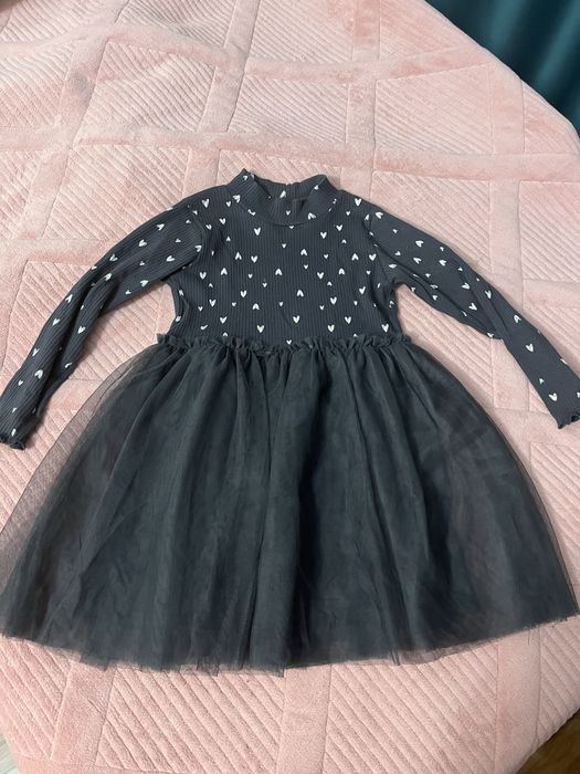 Одежда для девочки, 4-5 лет