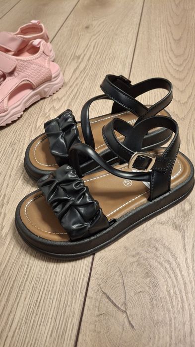 Детски сандали размер 31.5