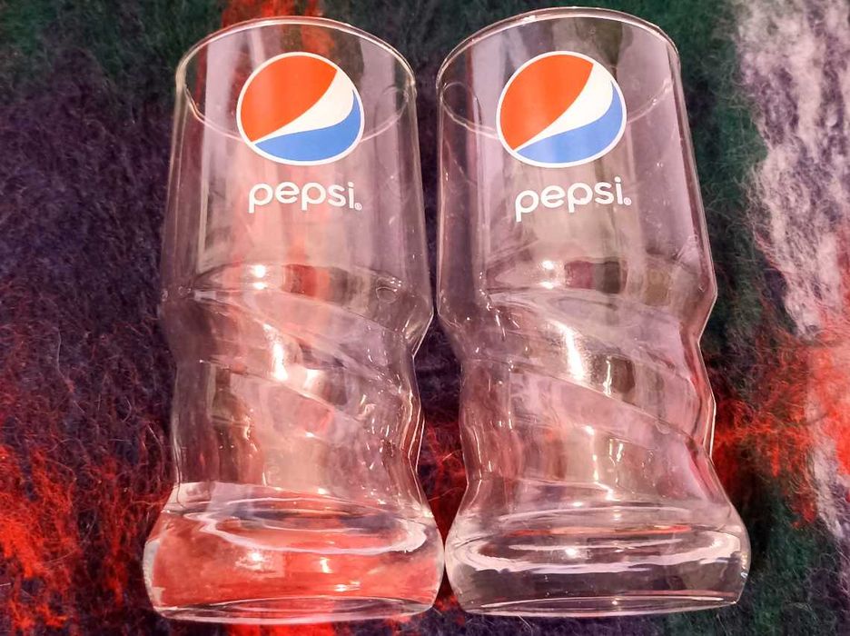 Стеклянный стакан Pepsi