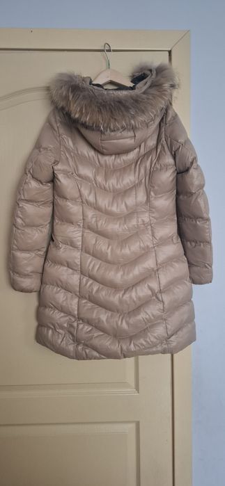 Дамски зимно еке с естествен косъм на качулката