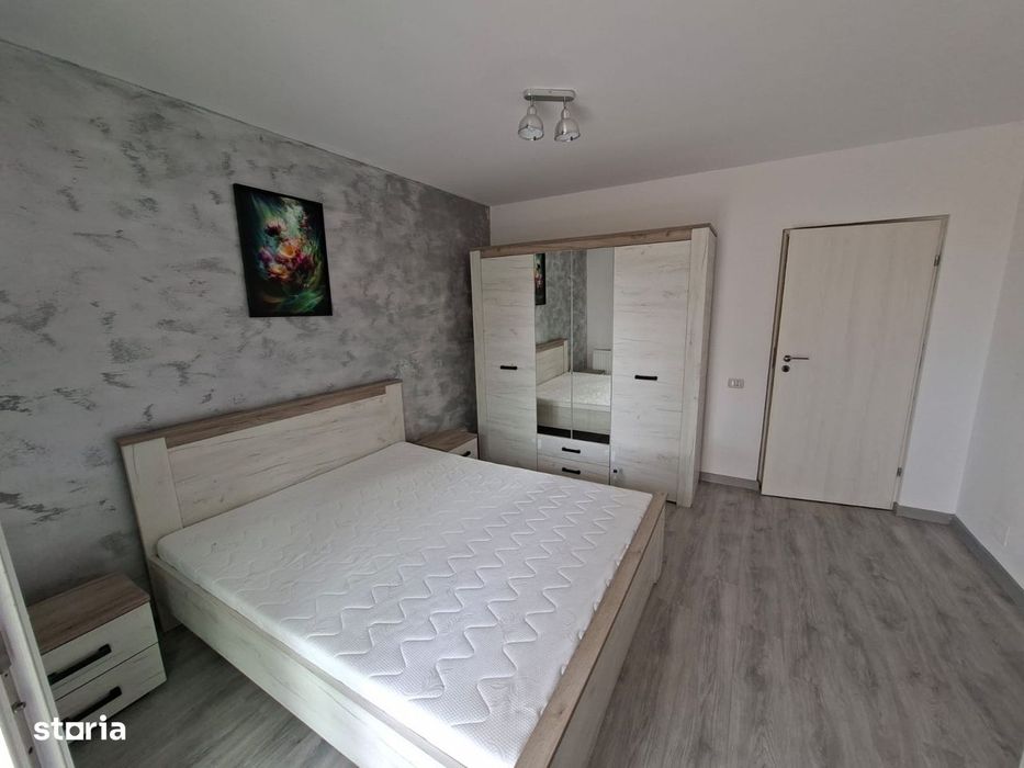 Garsoniera de inchiriat mobilata si utilata cu gradina in Sanpetru