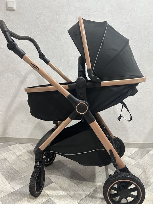 Продам коляску Kidilo