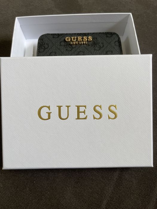 Portofel mic GUESS