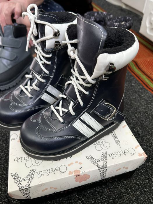 Продам детскую ортопед обувь