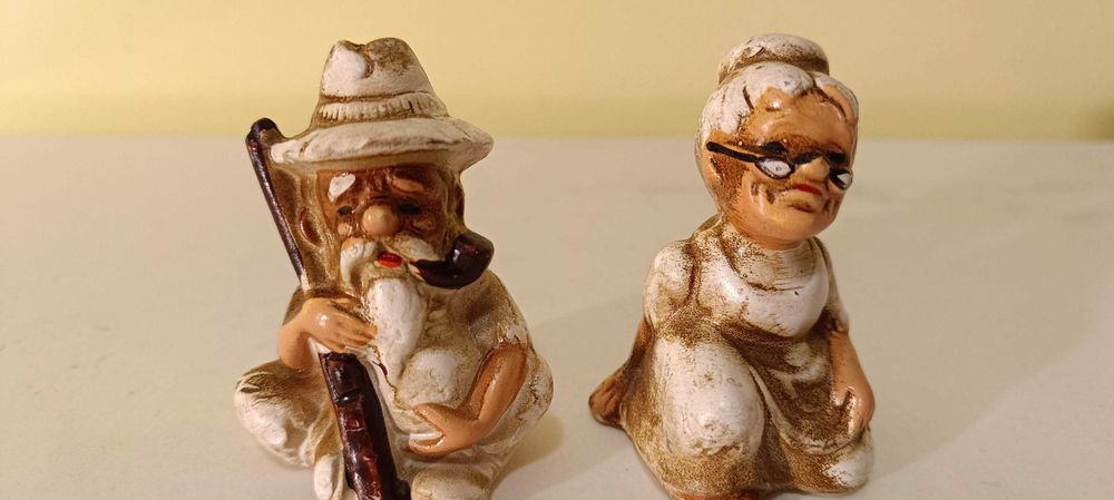 Солница и пиперница - баба и дядо