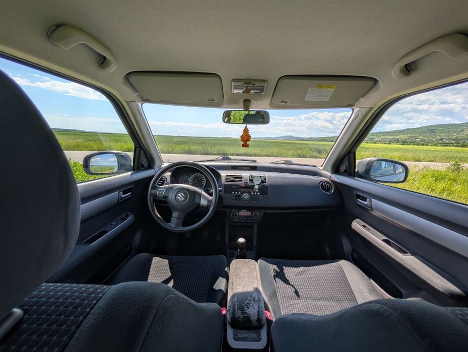 Suzuki Swift 1.3 Benzină