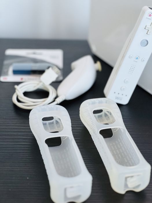 Consola jocuri Nintendo Wii Modata 70 Jocuri Mario Sonic Zelda Pokemon