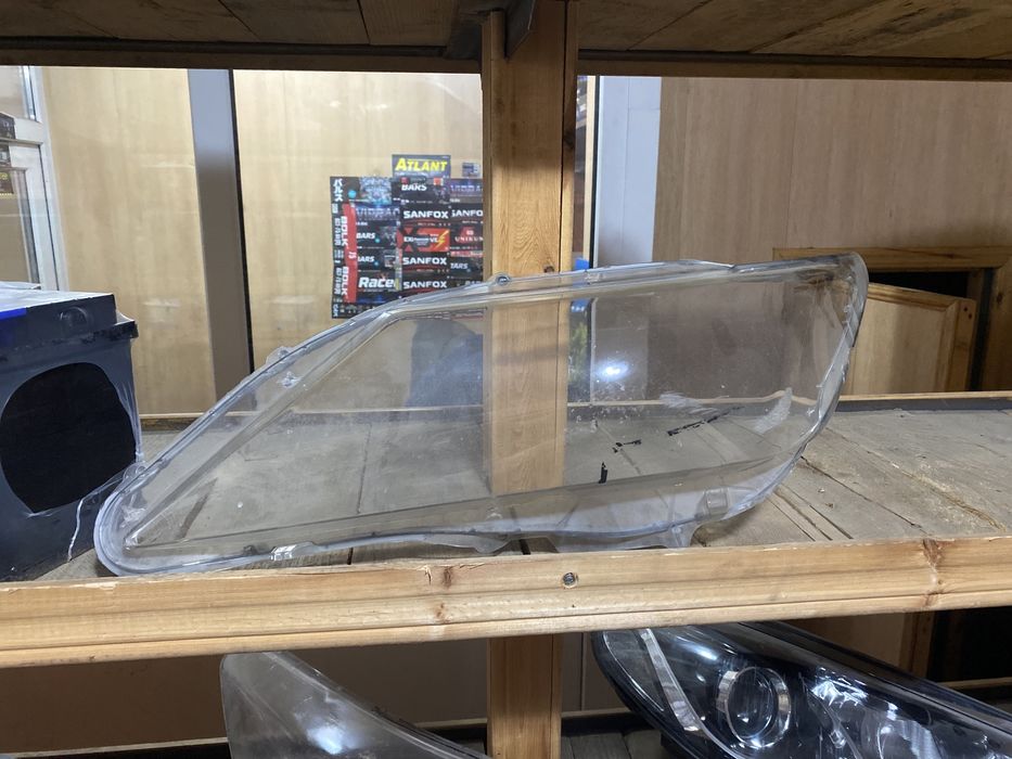 Акцент Тайота фары