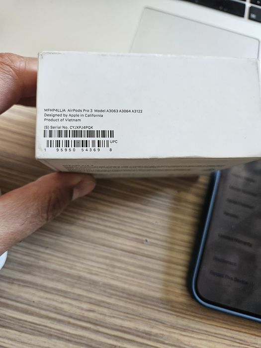 Casti AirPods Pro 3 / Noi / Garantie Apple 1An