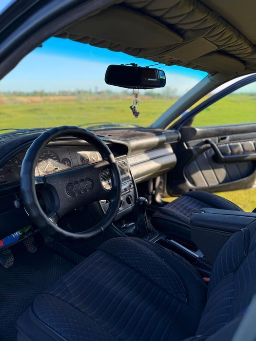 В продаже Ауди 100 ц4 2.3