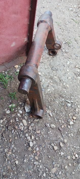 Ax turnant(brate) tractor u650