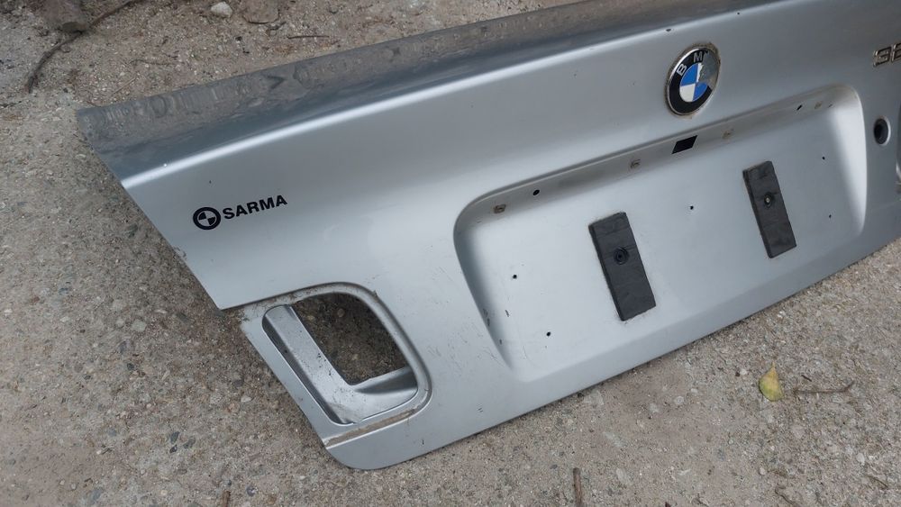 Капак за багажник бмв e46