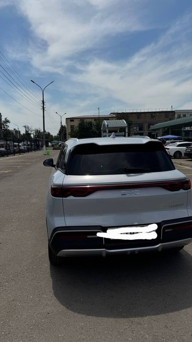 BYD YUAN UP  405 km EV 2025 сотилади