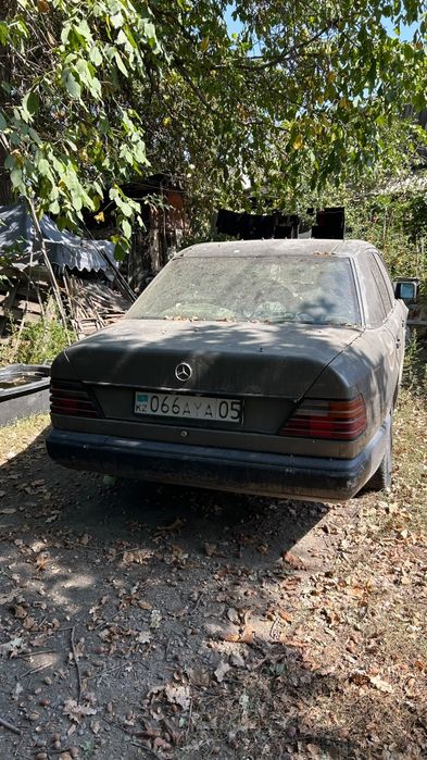 Мерседес бенз 200д