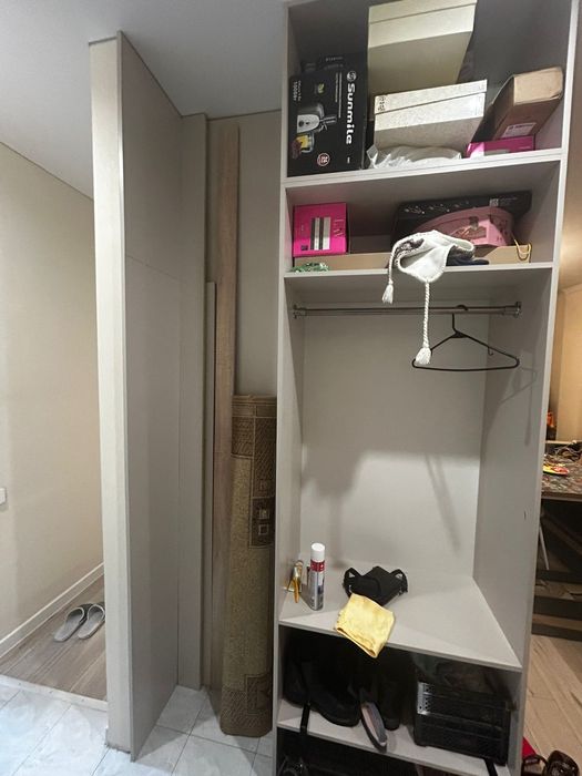 Шкаф для прихожей