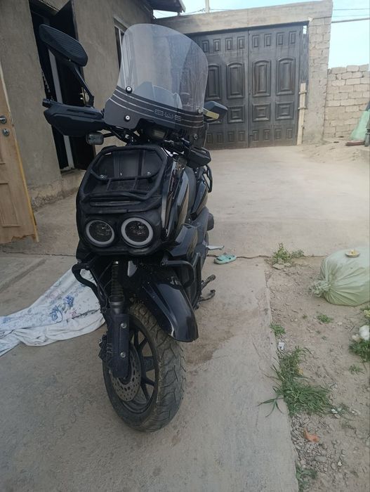 Tank SKUTER, 150cmkub garantiyasi bor.