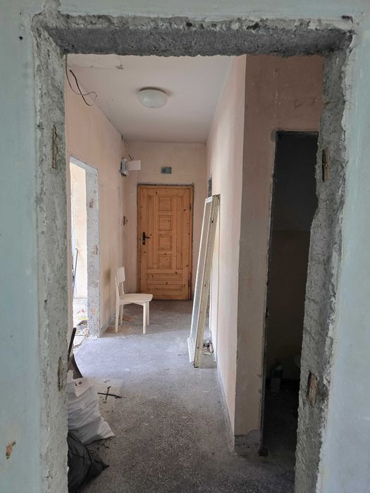 Продава се Четиристаен апартамент в Смолян, Устово - 80 кв.м за 1084 €/кв.м - Снимка #15