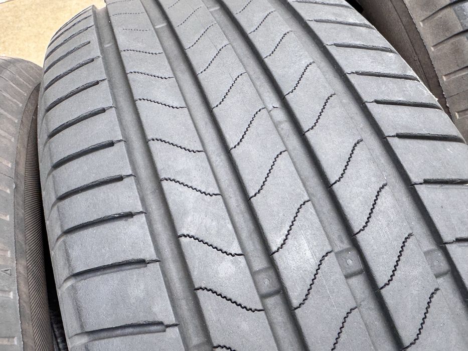 235/60/R18 Bridgestone Turanza 6 Enliten 4бр летни dot2923