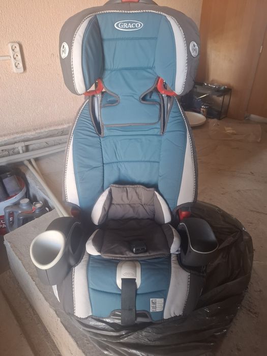 Продам автокресло
