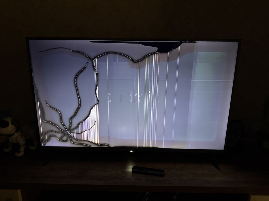 Смарт тв  109 см