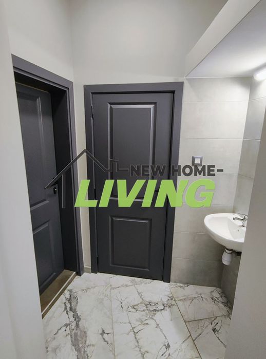 Дава се под наем Офис в Пловдив, Център - 100 кв.м за 1000 € - Снимка #7