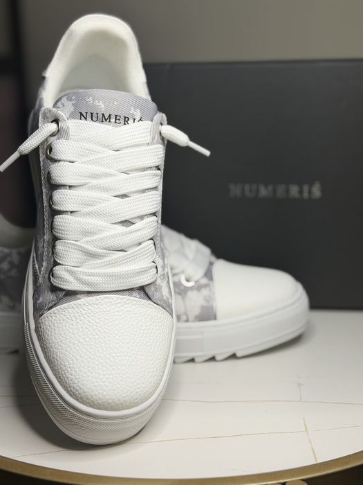 Adidasi Numeris 30% reducere