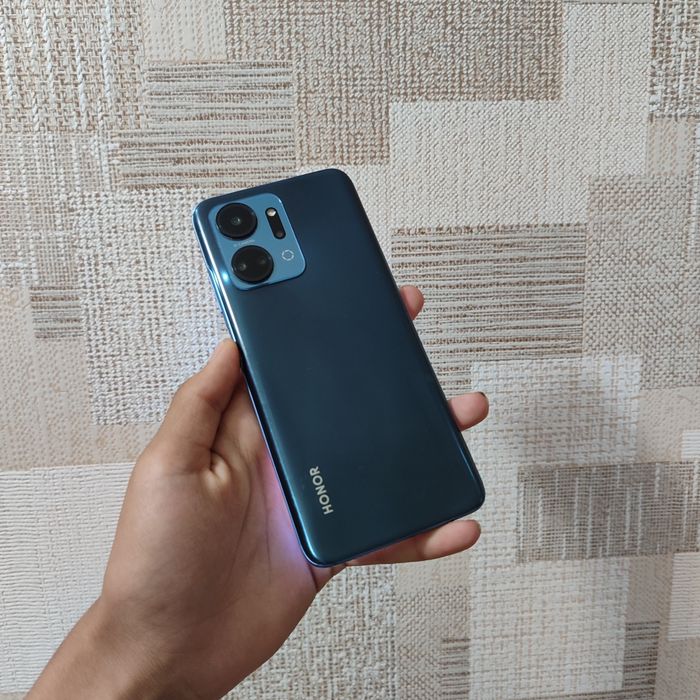 Honor X7a Plus ideal holatda srochni sotiladi