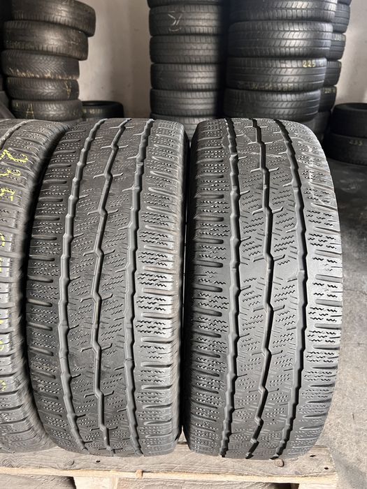 4 anvelope iarna 235/65/16 c , toyo , dot 2022