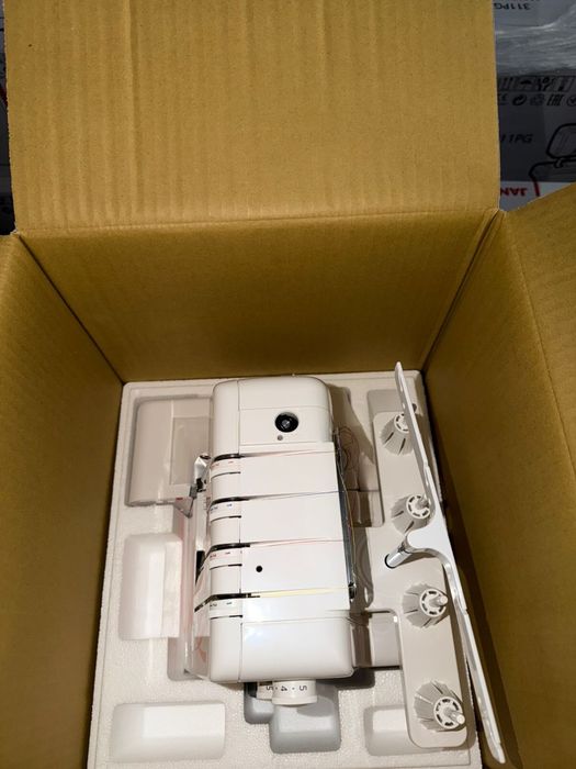 Продам новые Японские швейные машинки Janome MY Lock 975