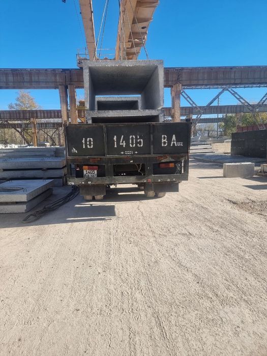 Тягач с прицепом (Шаланда)