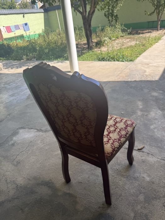 Продам красивые стулья