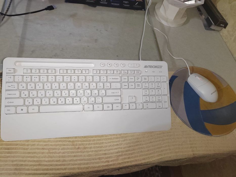 Кампьютер Моно-Блок Avtech Pro, Игровая Кресло Caguar, Наушники Canyon