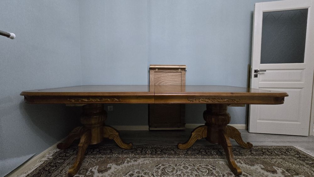 Стол для гостиной раскладной