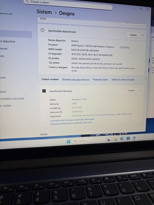 Lenovo IdeaPad Slim 3 15ABR8