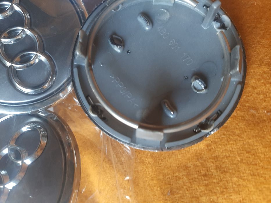 Здравейте продавам оригинални части