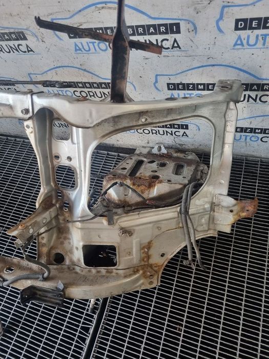 Trager Toyota Hilux VII (Facelift 2008) 3.0 D 2008 - 2011 2982CC Manuala (1302) Diesel
