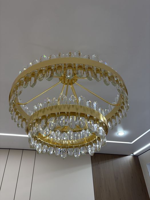 Люстра диаметром (80см , 60 см)