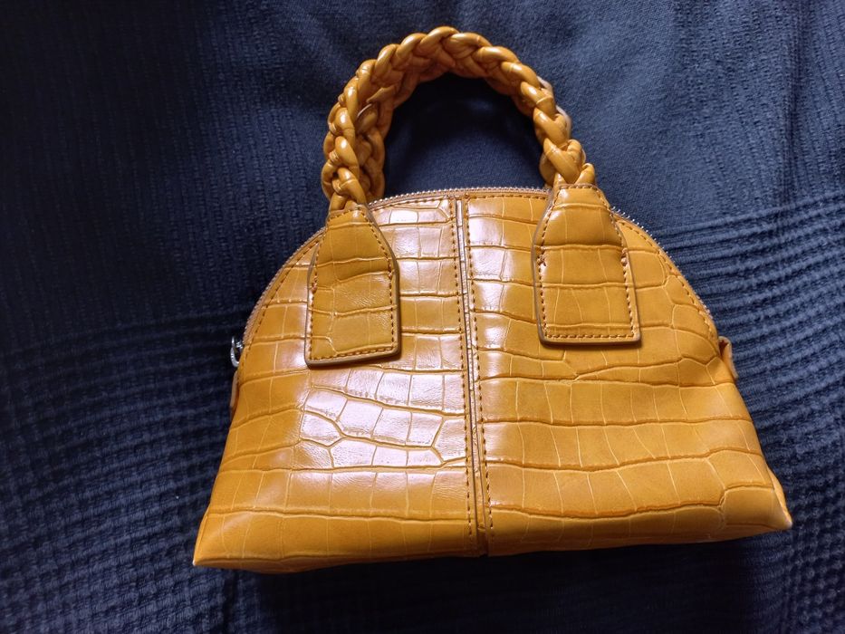 Дамска чанта Zara цвят горчица