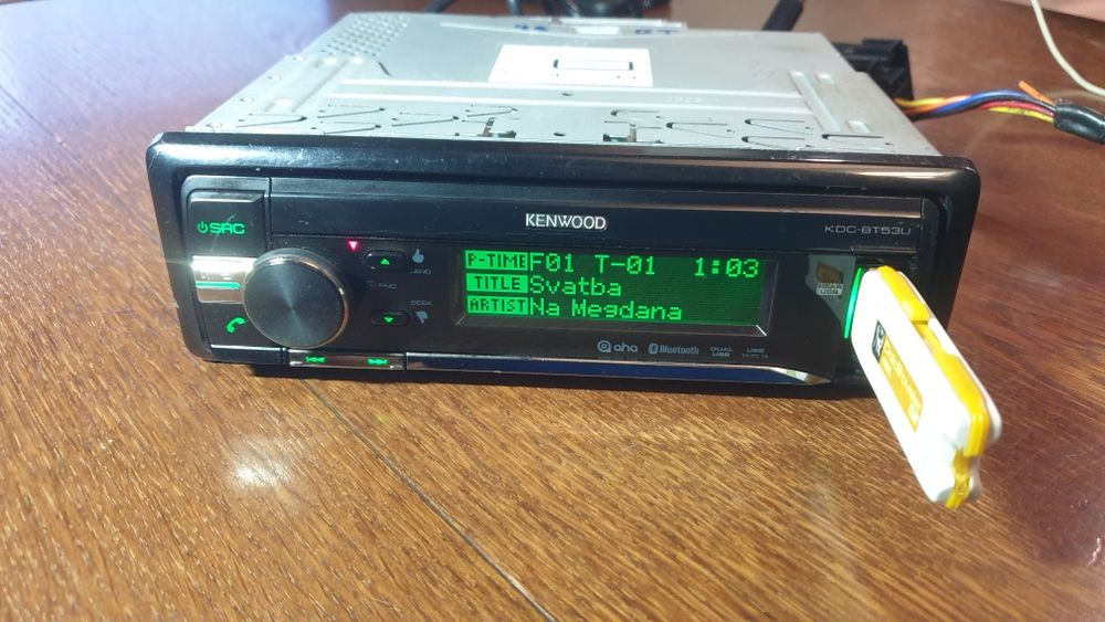 Авто радио плеър музика за кола Кенуулд Kenwood CD MP-3 USB AUX Bluetooth Блутут Цветове