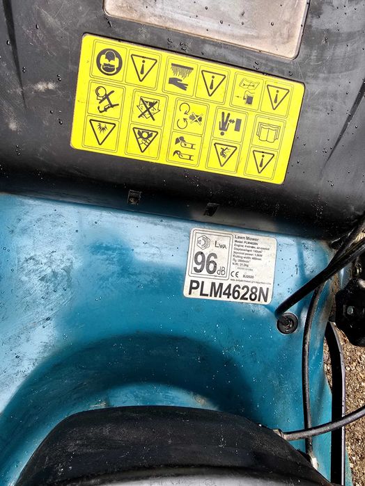 Masina tuns iarba Makita