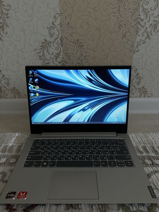 Lenovo IdeaPad Ультрабук