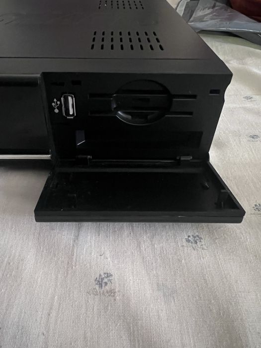 satelit receiver / decoder TV satelit