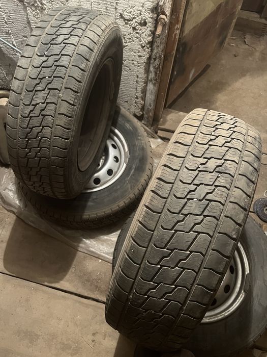 Шины с дисками Нива