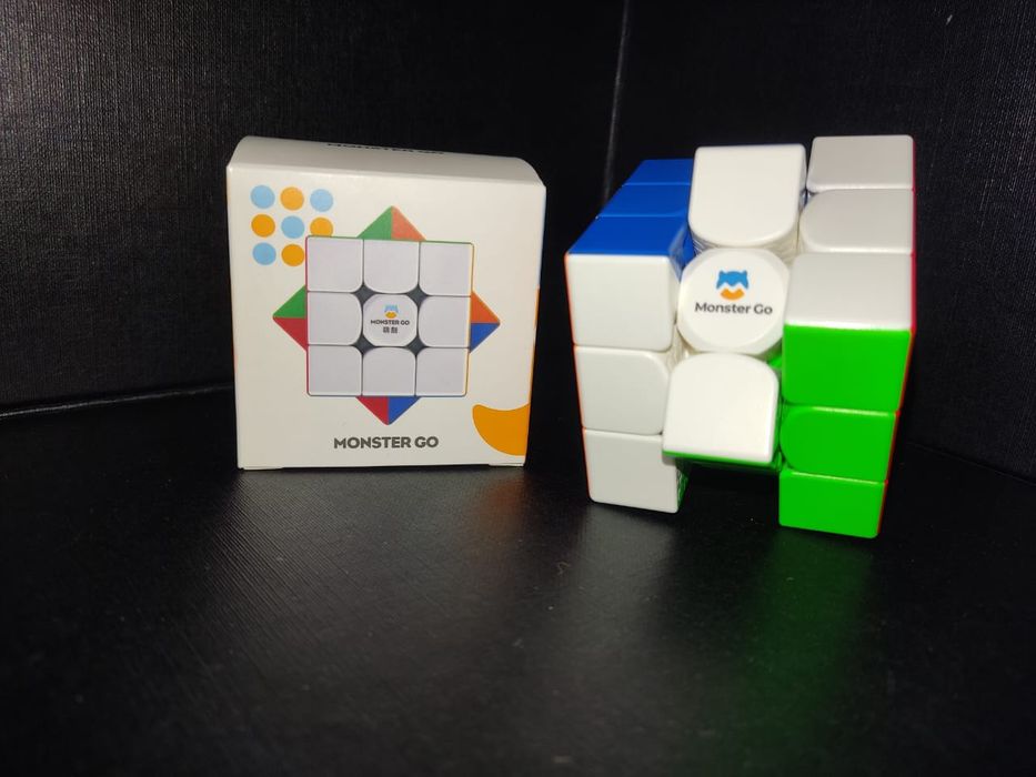 Кубик рубик  Monster GO