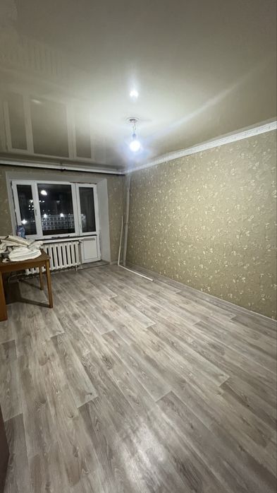 Продам 3 комнатую квартиру в центре