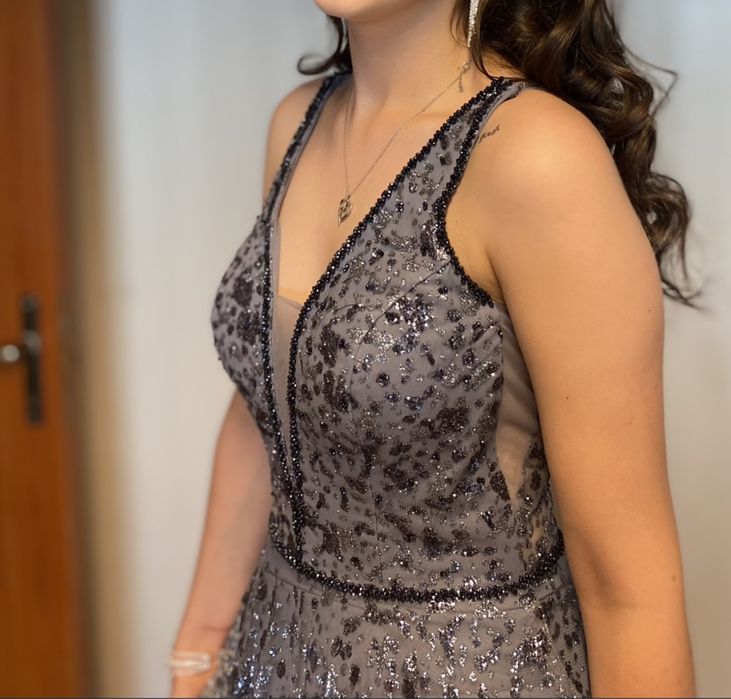 Бална рокля с брокат